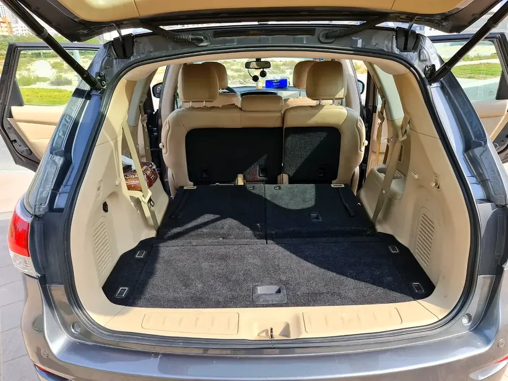 Nissan pathfinder 2016 platinum Full agency service history - Image 13
