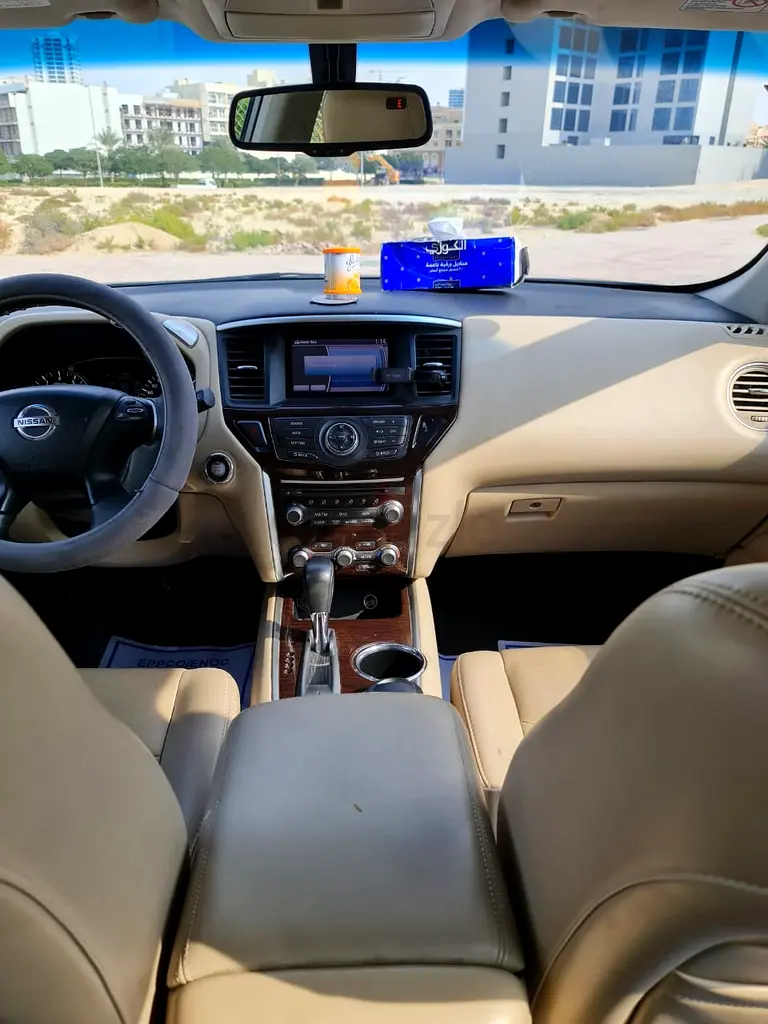 Nissan pathfinder 2016 platinum Full agency service history - Image 15