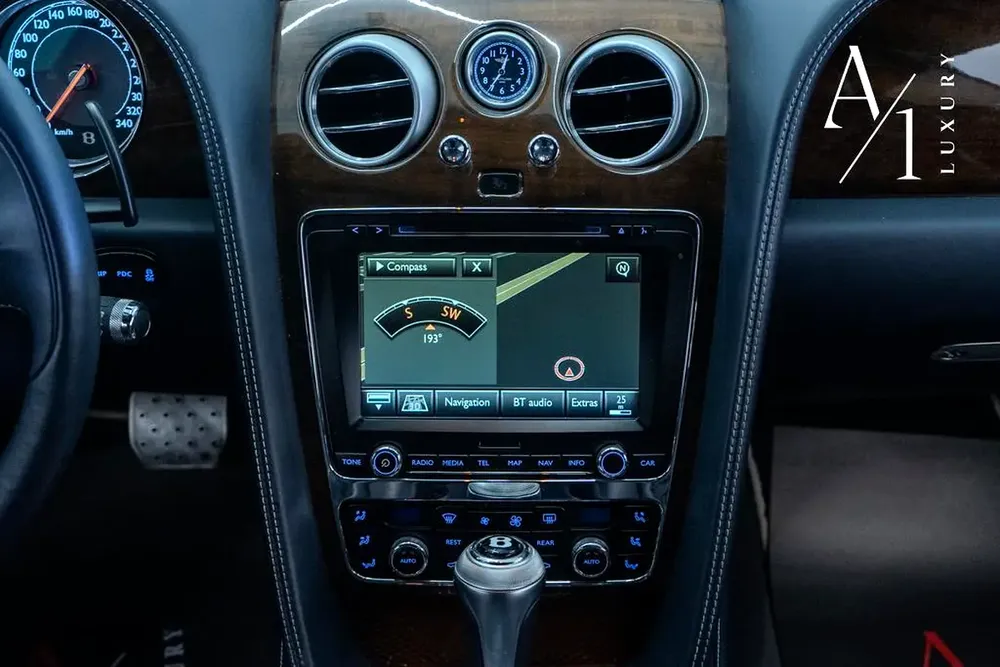 2015 Bentley Continental GT, Concours Series V8,Full Bentley Service History, Full Options, GCC Spec - Image 10