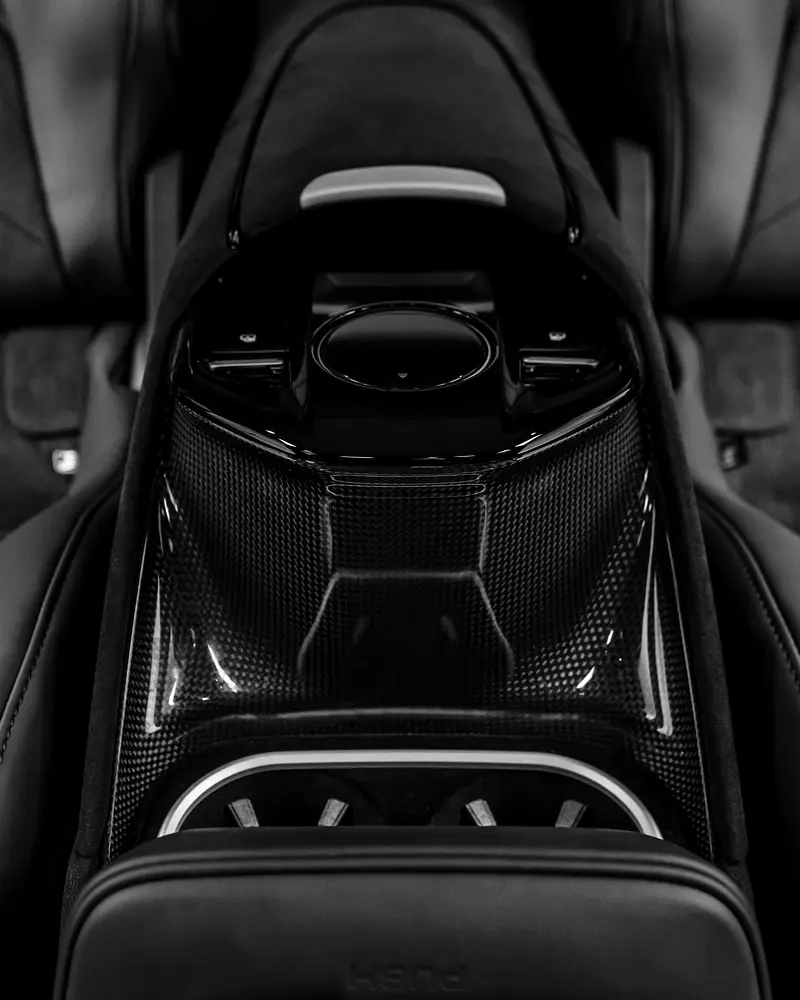 2024 Ferrari Purosangue - Image 18