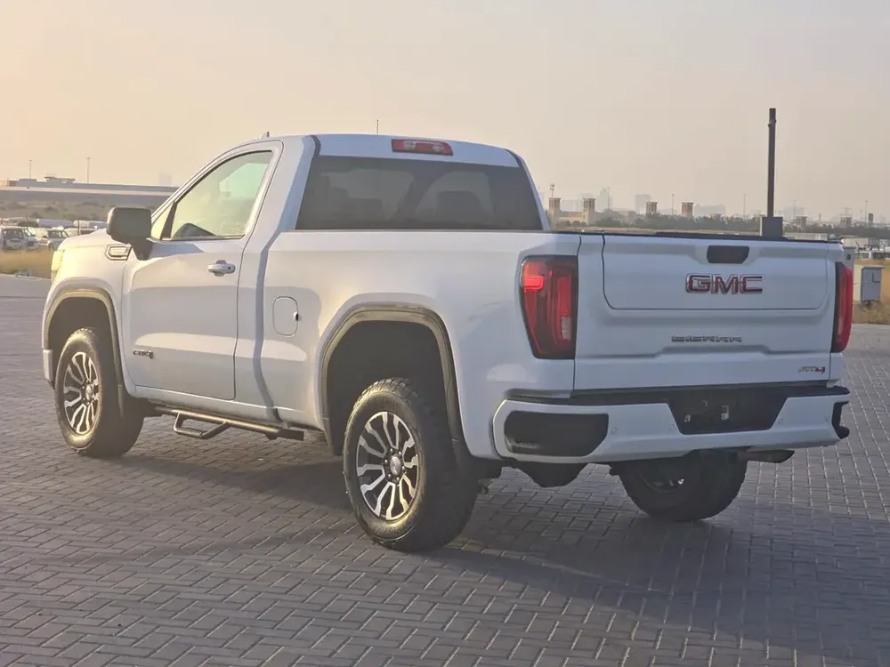 GMC Sierra AT4 2021 GCC Specs - Image 14