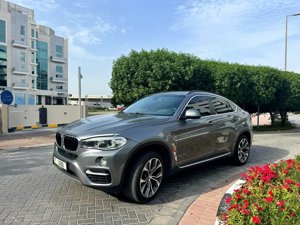BMW X6 xDrive35i 2015 | GCC Specs | Well Maintained - Image 5
