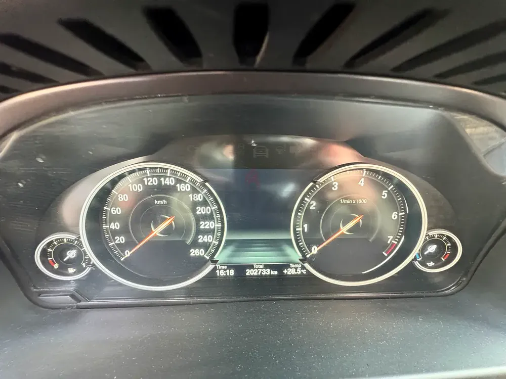 BMW X6 xDrive35i 2015 | GCC Specs | Well Maintained - Image 9
