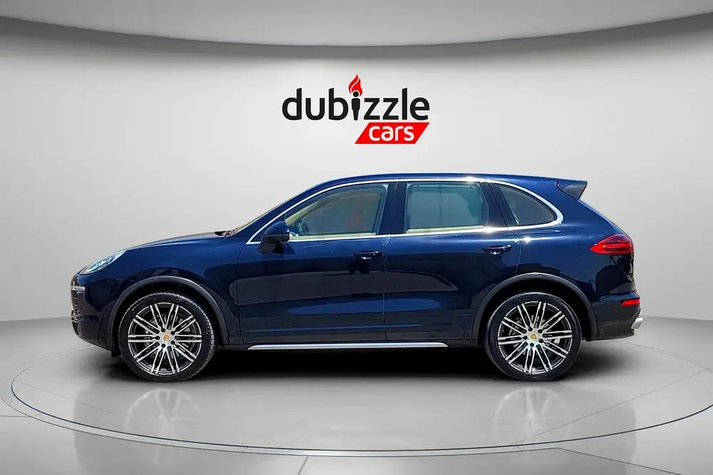 AED 2429/month | 2016 Porsche Cayenne  | GCC Specs | Ref#475703 - Image 5
