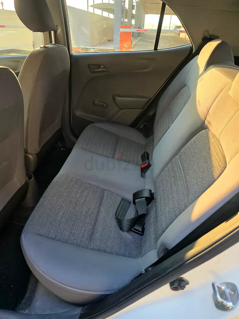 Kia Picanto EX 2019 - GCC Specs - Excellent Condition - Image 5