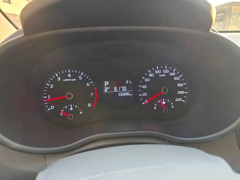 Kia Picanto EX 2019 - GCC Specs - Excellent Condition - Image 7