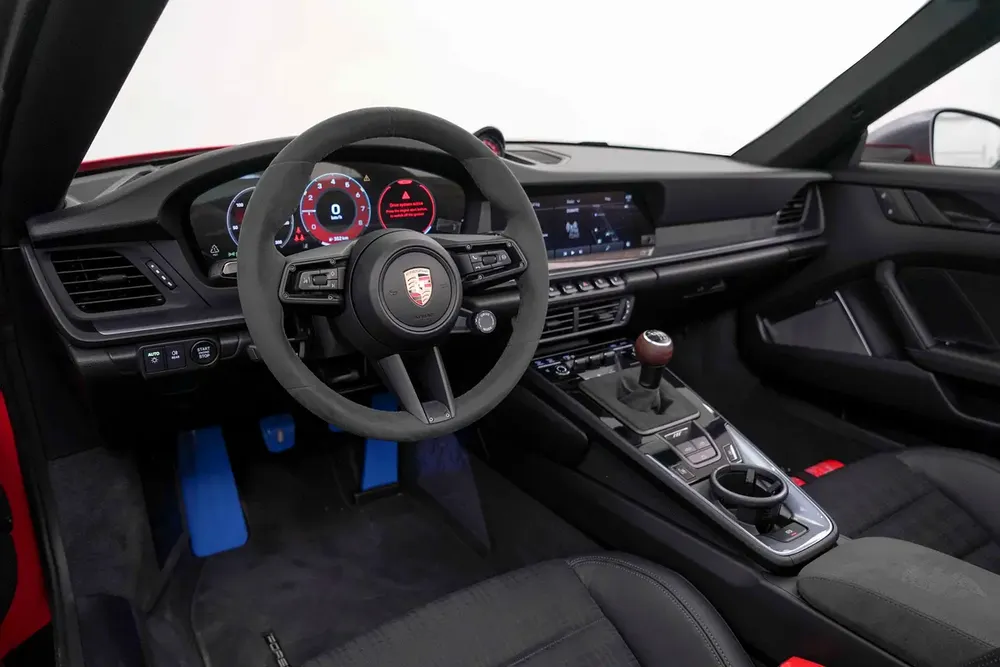 2025 BRAND NEW PORSCHE 911 CARRERA T / GCC / BURMESTER / DEALER WARRANTY - Image 8
