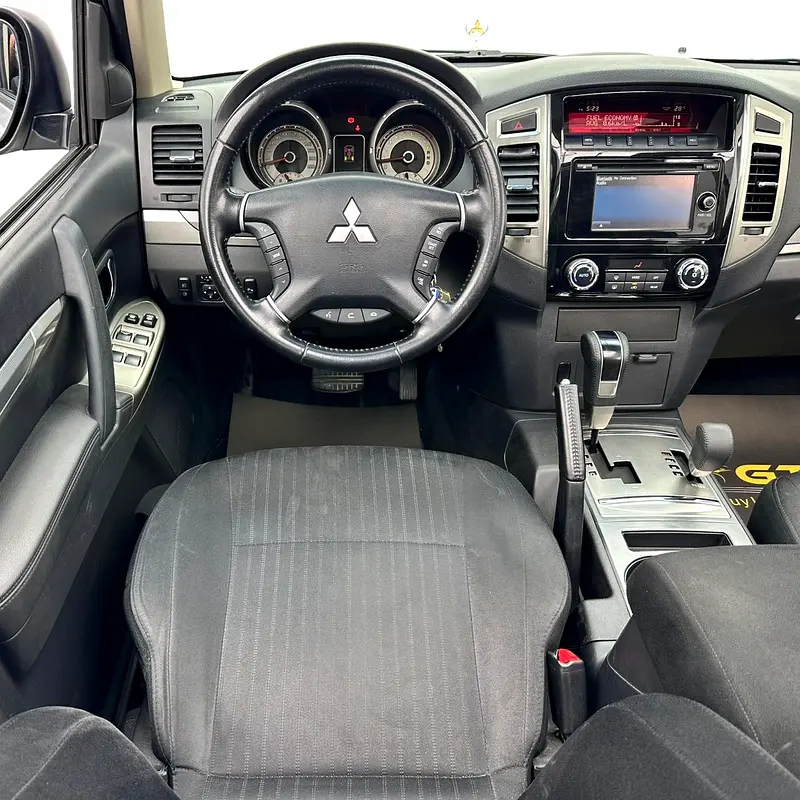 2022 Mitsubishi Pajero GLS, 1 Year Unlimited Km Warranty, Excellent Condition, GCC - Image 8