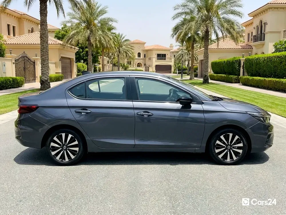AED 803/month | 0 DP | Manufacturer Warranty | Service History | 30 Day Return | HONDA CITY 2024 - Image 5