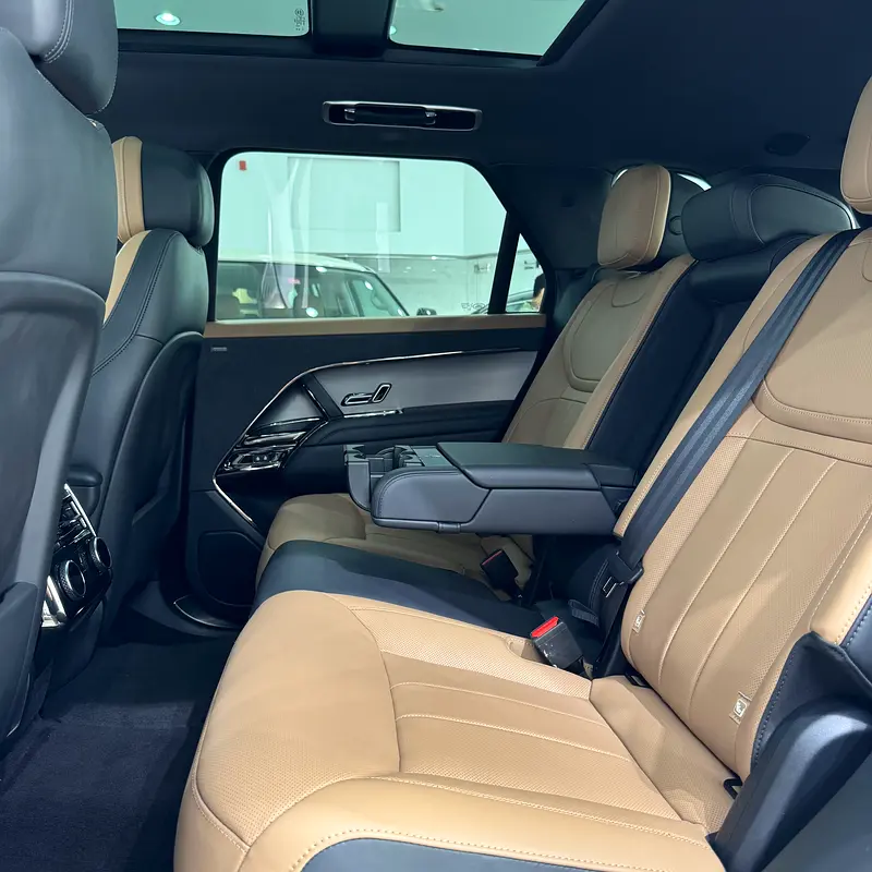 2024 Land Rover Range Rover Sport SE Dynamic - American Specs - Brand New - Image 11