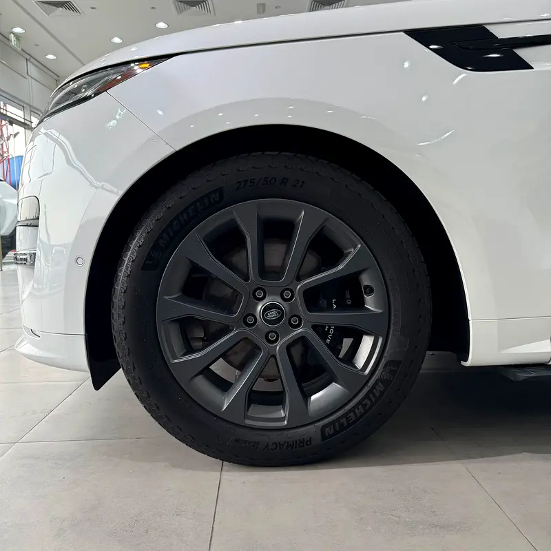 2024 Land Rover Range Rover Sport SE Dynamic - American Specs - Brand New - Image 13