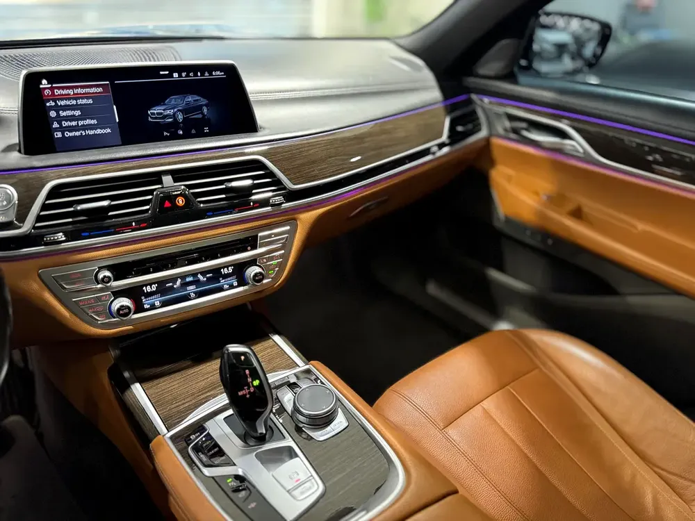 BMW 7-Series 730Li | 2022 | GCC Specs | Luxury Executive Sedan - Image 11