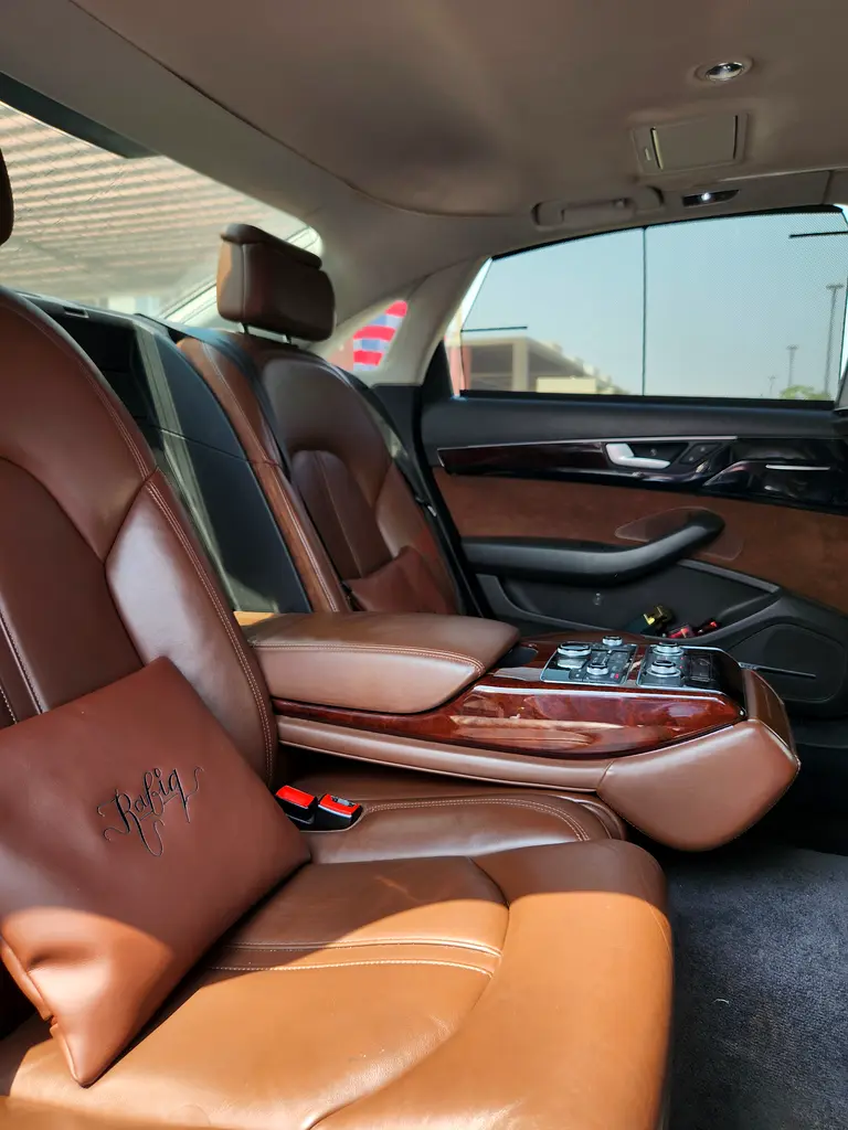 Audi A8 3.0 TFSI 2013 | GCC Specs | Well Maintained - Image 5