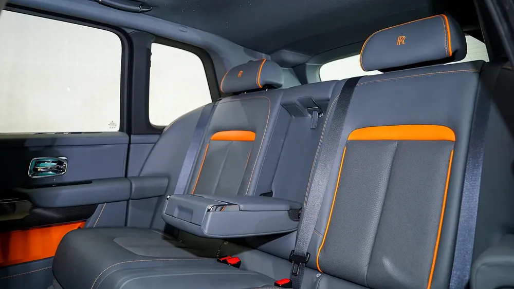 Cullinan Black Badge | AED 20,519 PM | Warranty  Service August 2026 | GCC - Image 7
