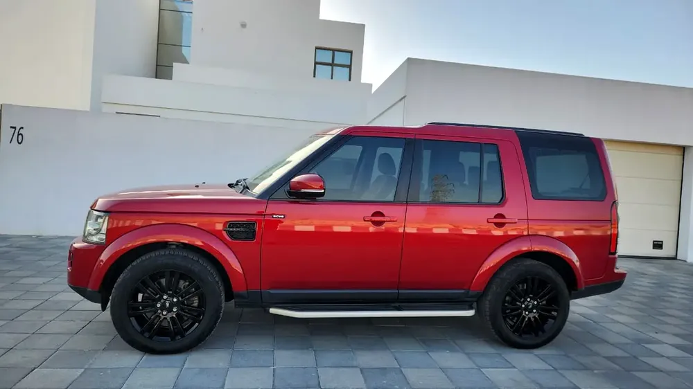 2015-LandRover LR4 HSE-Full option-Excellent Condition - Image 5