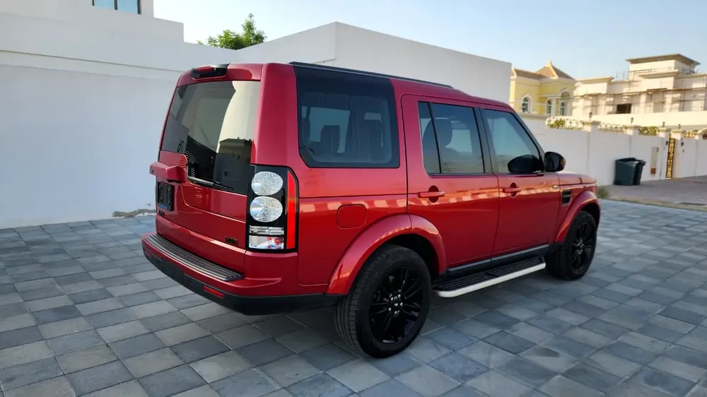 2015-LandRover LR4 HSE-Full option-Excellent Condition - Image 9