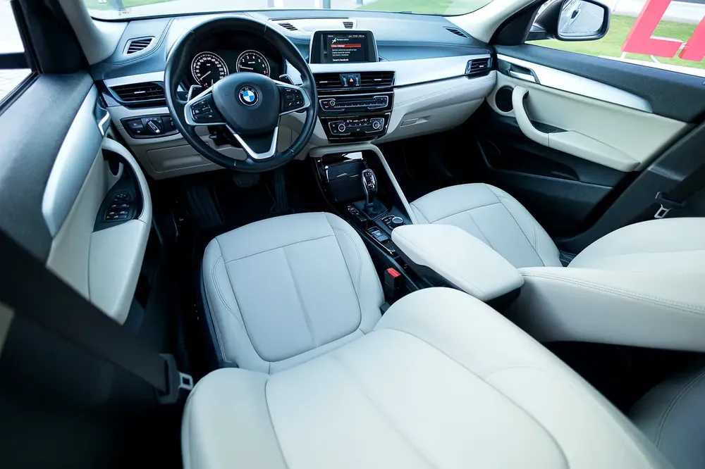 BMW X2 sDrive20i 2023 GCC | Warranty | Flexible D.P. - Image 13