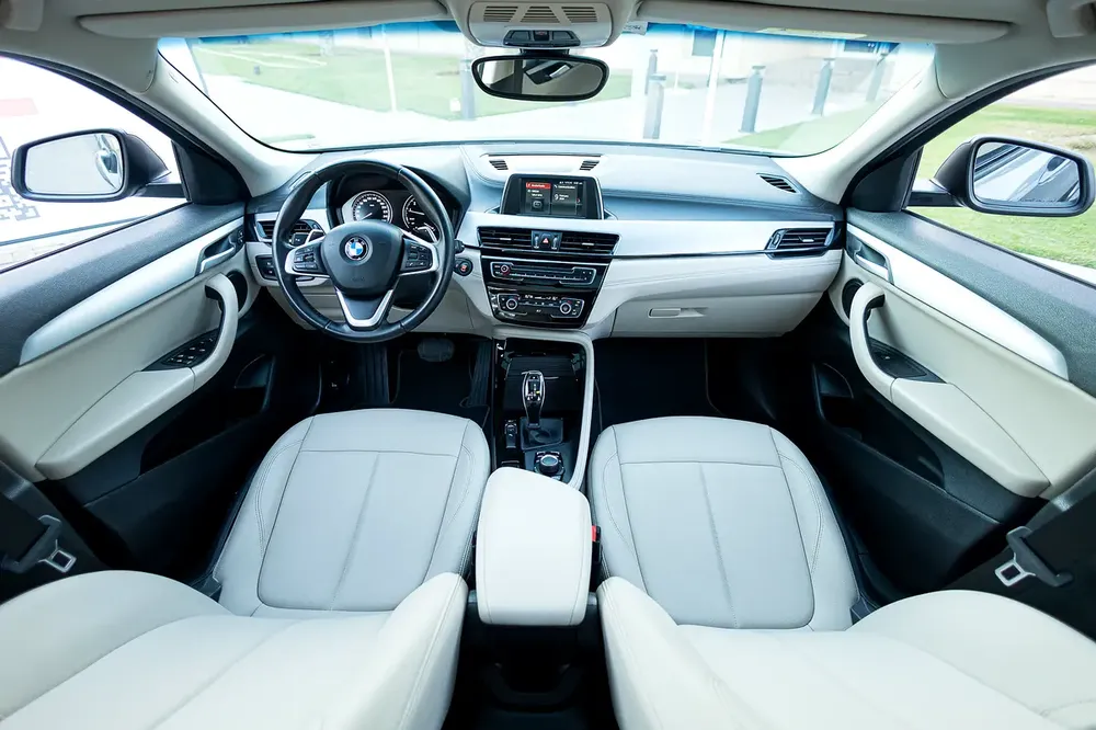 BMW X2 sDrive20i 2023 GCC | Warranty | Flexible D.P. - Image 14