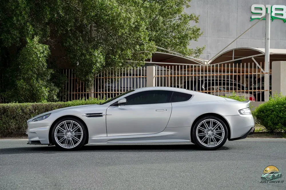 2009 Aston Martin DBS - GCC Specs - Full Service History - 65,000 KM - Image 10