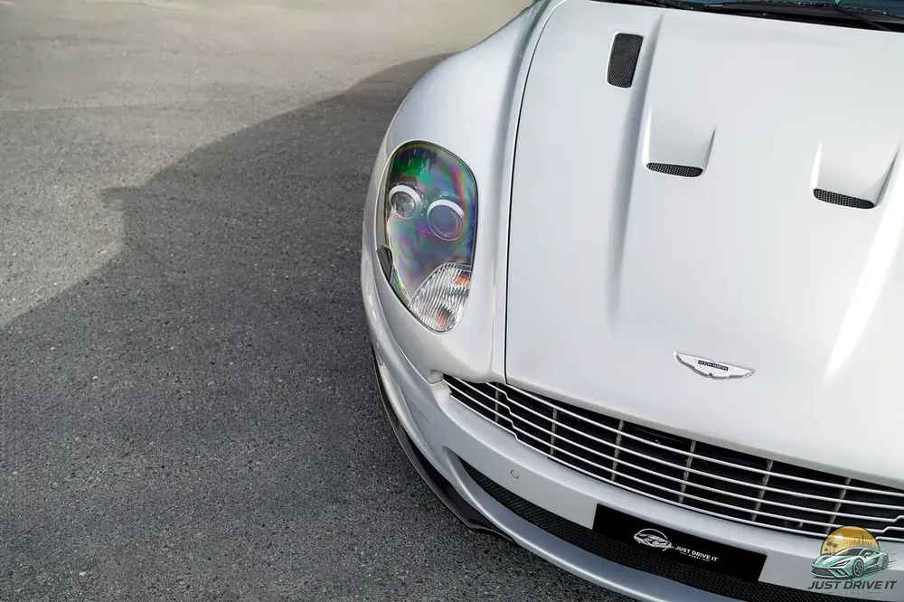 2009 Aston Martin DBS - GCC Specs - Full Service History - 65,000 KM - Image 14