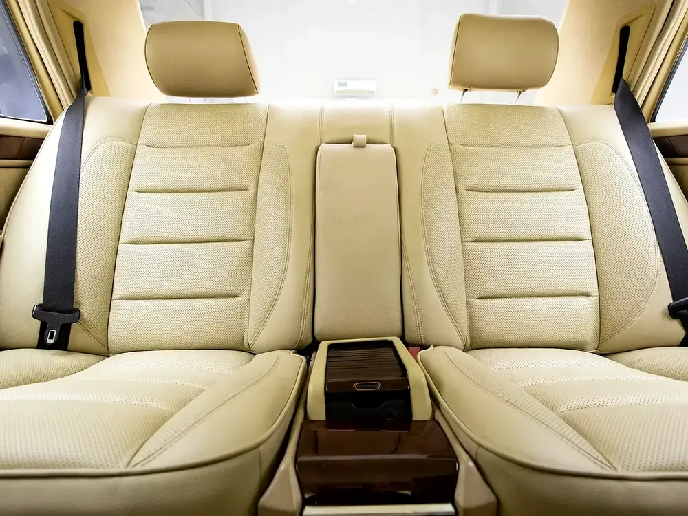 1994 | Mercedes Benz | E 500 | Japanese Spec - Image 16