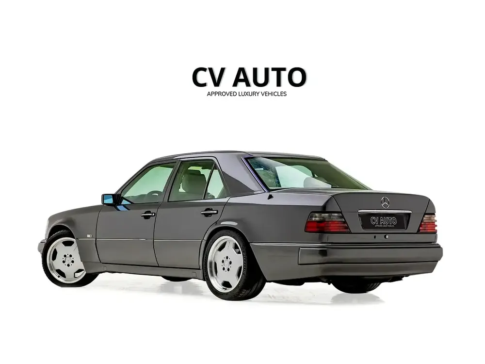 1994 | Mercedes Benz | E 500 | Japanese Spec - Image 4