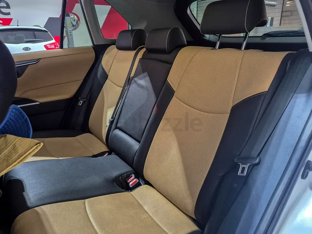 AED 1277/month | 2023 Toyota Rav 4  | GCC Specs | Ref#470652 - Image 12