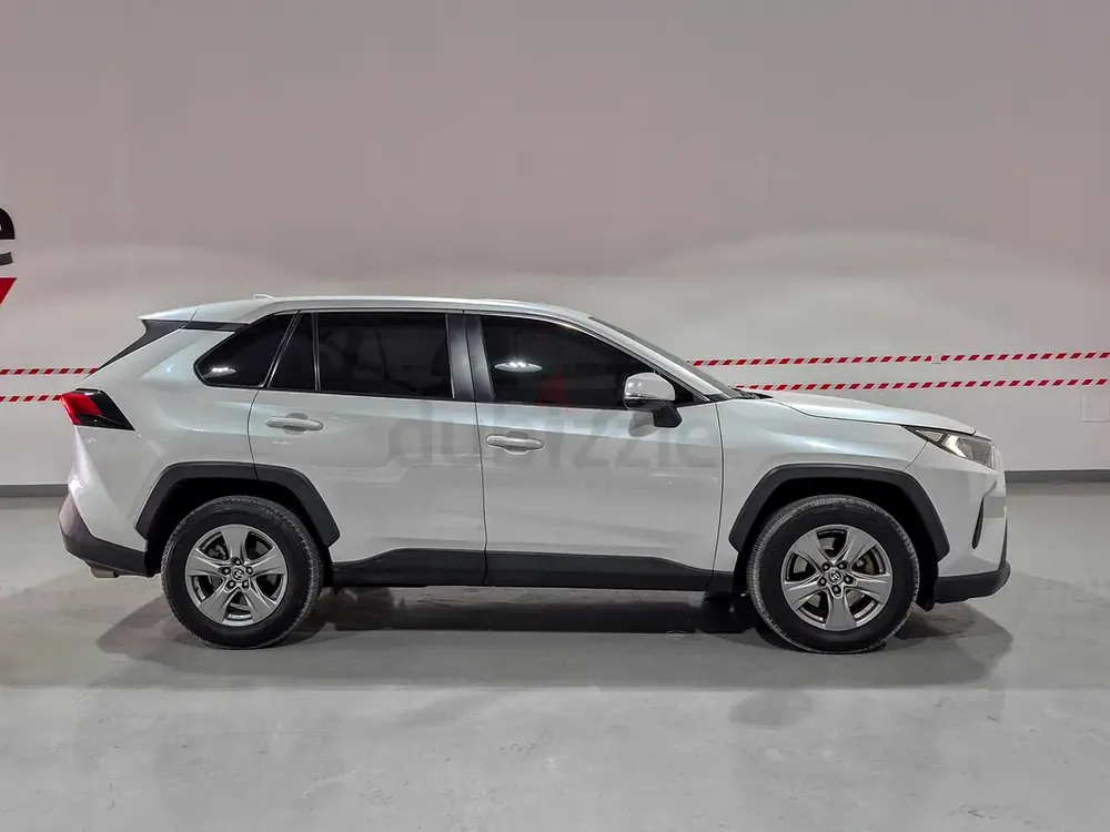 AED 1277/month | 2023 Toyota Rav 4  | GCC Specs | Ref#470652 - Image 4