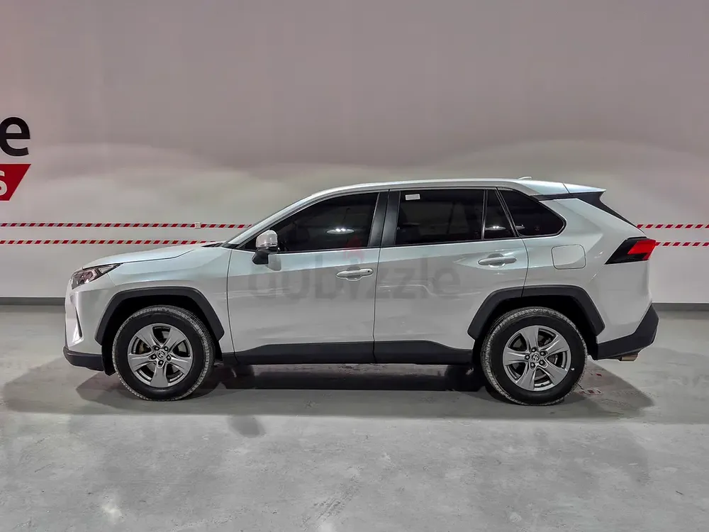 AED 1277/month | 2023 Toyota Rav 4  | GCC Specs | Ref#470652 - Image 5