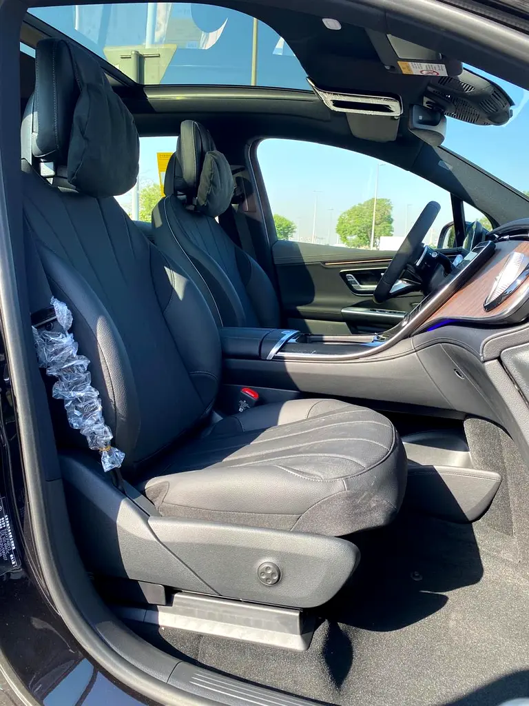 Mercedes Benz 2024 EQE 500 4Matic SUV (Brand New) - Image 11