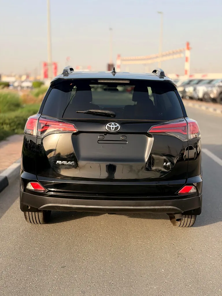 Toyota RAV4 LE 2017, LE - Well Maintained - Image 18