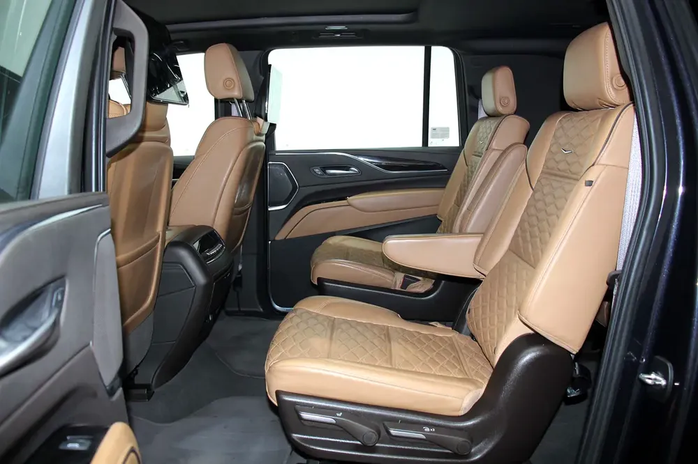 Escalade ESV 6.2L Sport Full Option - Image 4