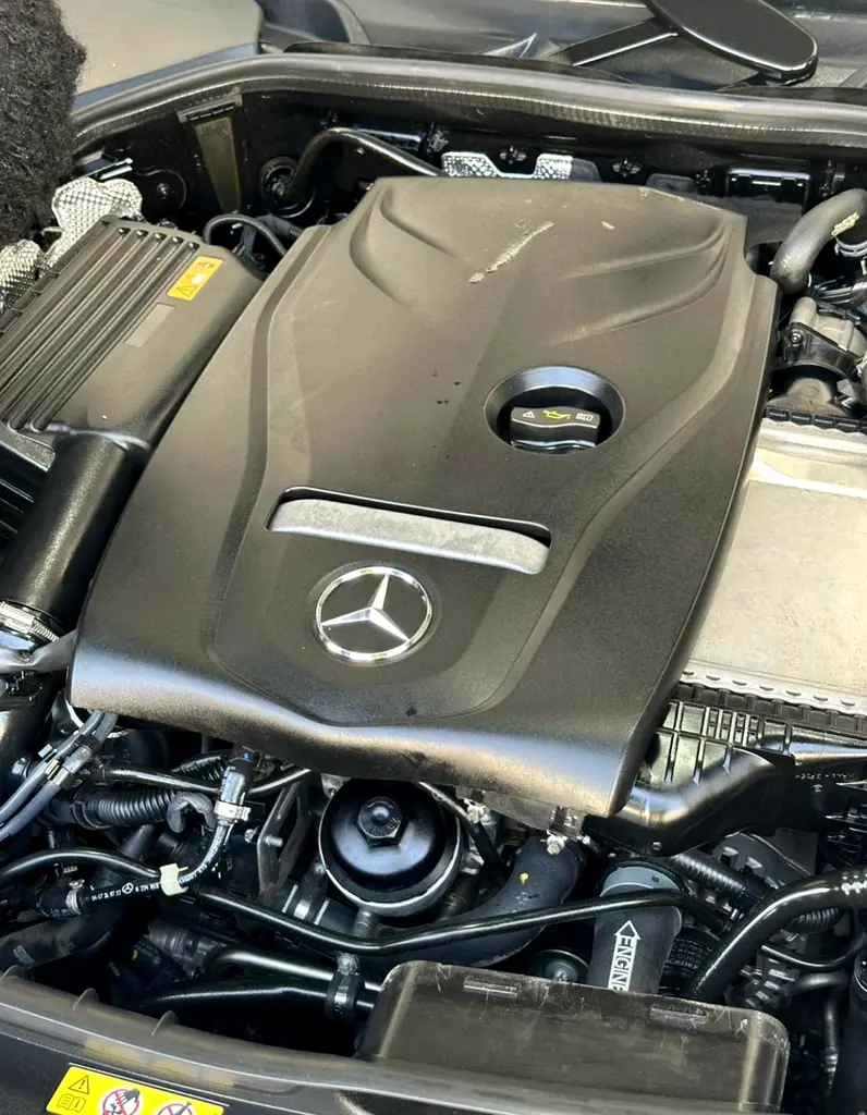 Mercedes-Benz E 300, 2018 - GCC Specs - Image 4