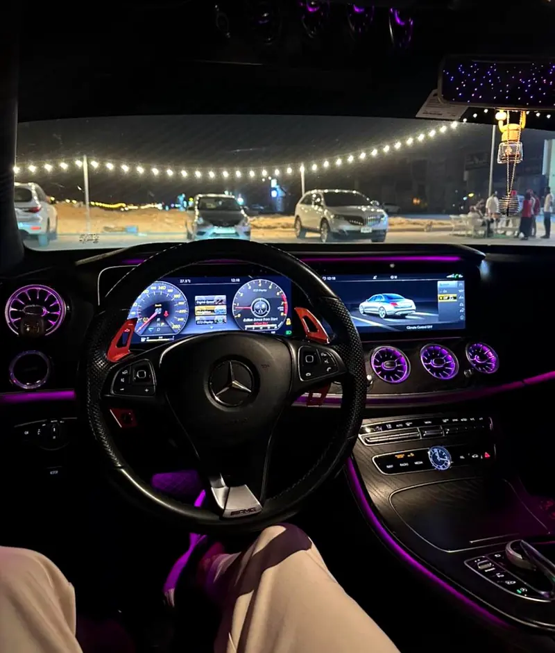 Mercedes-Benz E 300, 2018 - GCC Specs - Image 5