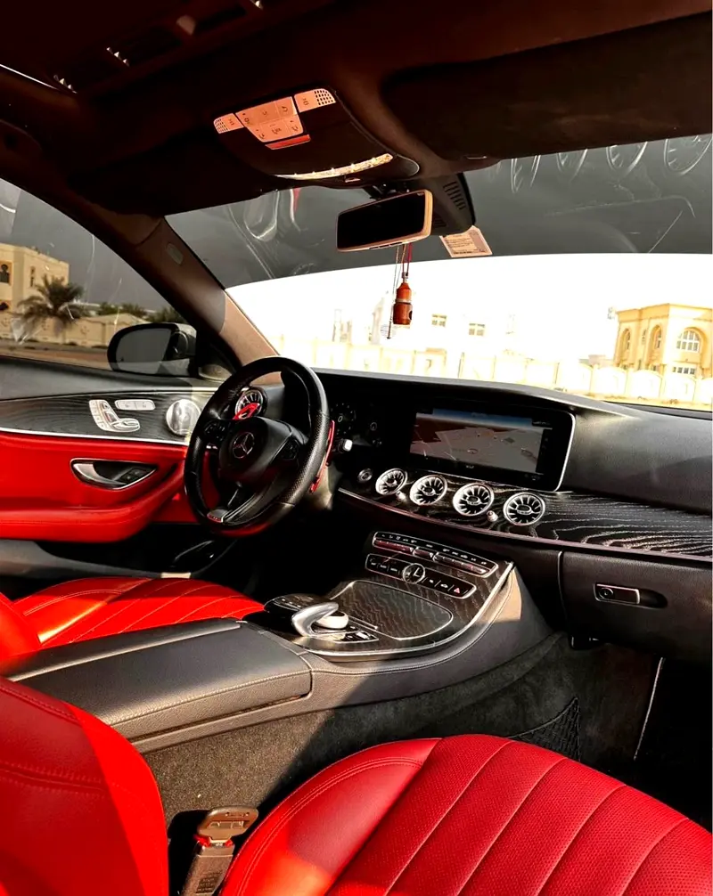 Mercedes-Benz E 300, 2018 - GCC Specs - Image 9