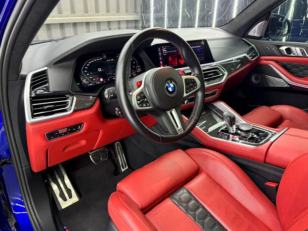 Pristine 2021 BMW X5M Competition |  Exclusive Sale | GCC | Recently Serviced |  Well Maintained - Image 11
