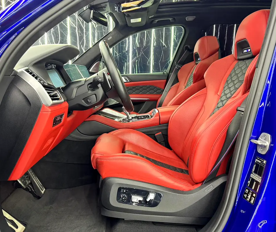 Pristine 2021 BMW X5M Competition |  Exclusive Sale | GCC | Recently Serviced |  Well Maintained - Image 12