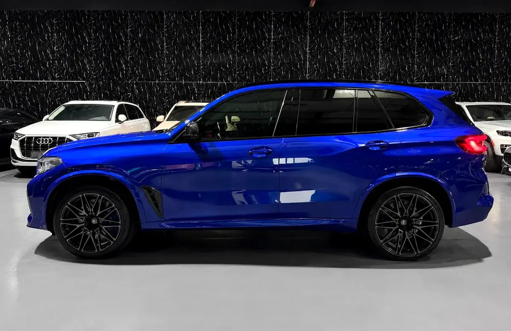 Pristine 2021 BMW X5M Competition |  Exclusive Sale | GCC | Recently Serviced |  Well Maintained - Image 6