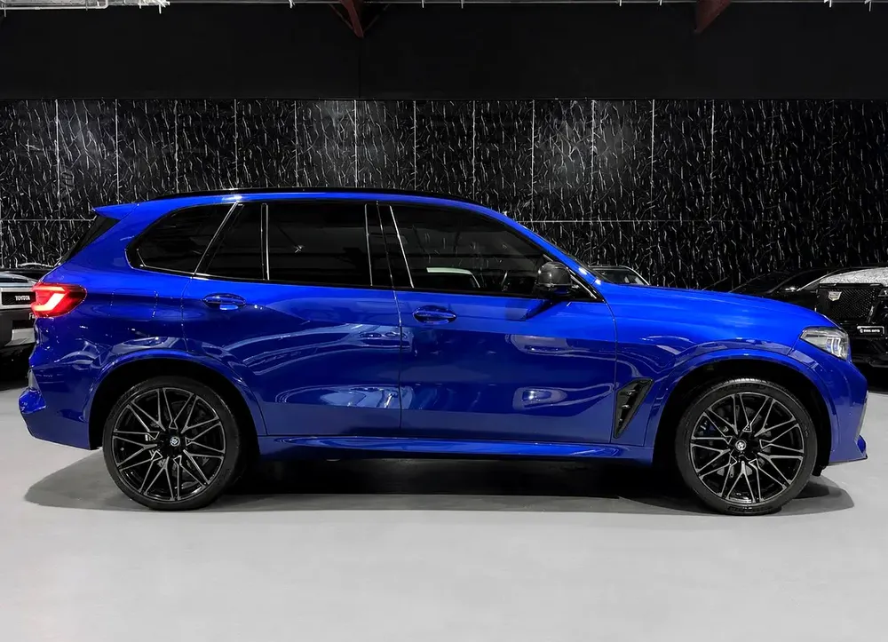 Pristine 2021 BMW X5M Competition |  Exclusive Sale | GCC | Recently Serviced |  Well Maintained - Image 7
