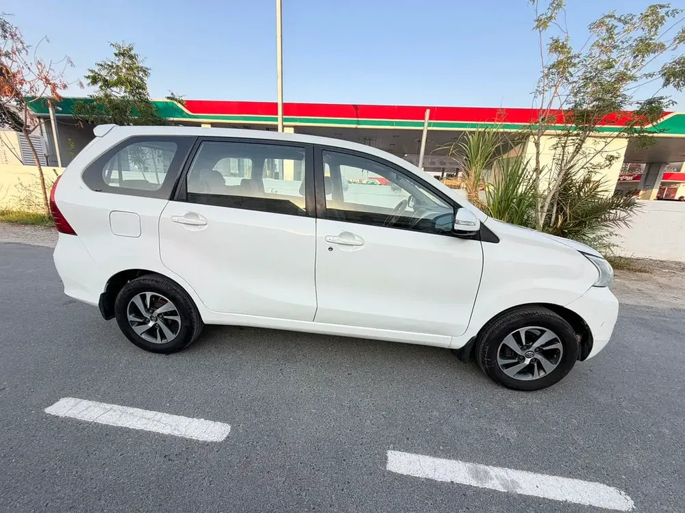 Toyota Avanza SE 2017 GCC Specs - Image 5