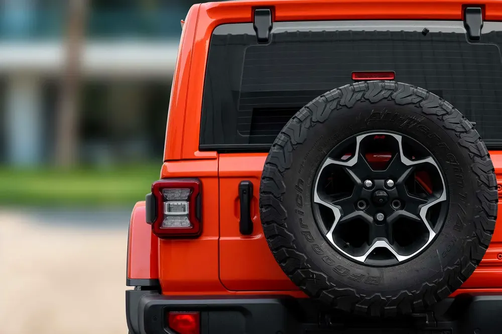 3,721 P.M |  Wrangler Unlimited Rubicon | 0% Downpayment | Excellent Condition! - Image 6