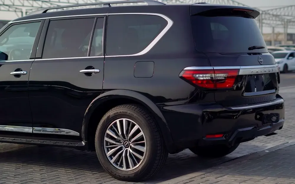 nissan armada platinum 2021 - Image 7