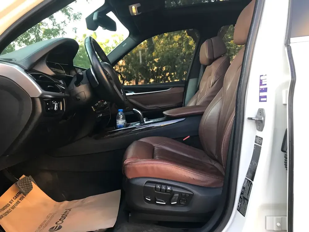 BMW X5 xDrive50i Luxury-Line 2015 GCC Specs - Image 7