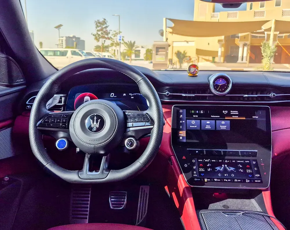AED 6686/month | 2025 Maserati Grecale  | GCC Specs | Ref#431434 - Image 9