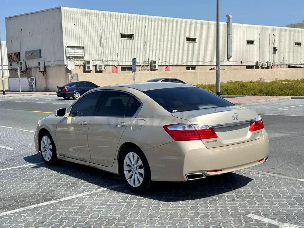 Honda Accord i-VTEC 2016 GCC Specs - Image 8