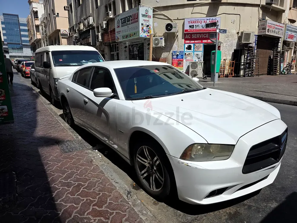 Dodge Charger R/T Mid 2013 | GCC Specs | V8 HEMI - Image 5