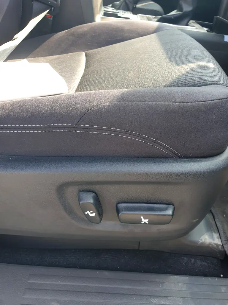 TOYOTA PRADO DSL 2022 BRAND NEW - Image 6