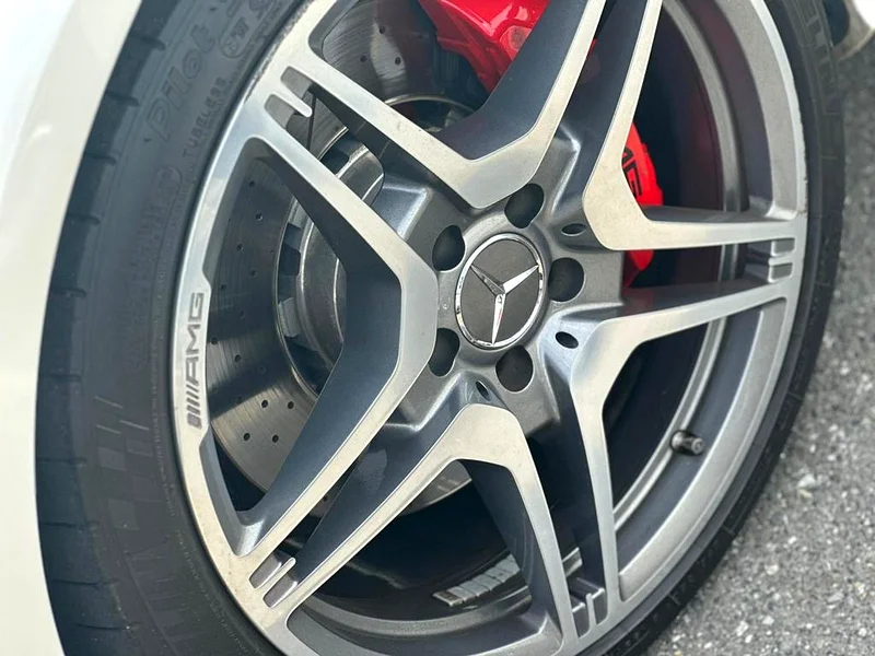 MERCEDES BENZ AMG CLS 63 II FULL SERVICE II - Image 11
