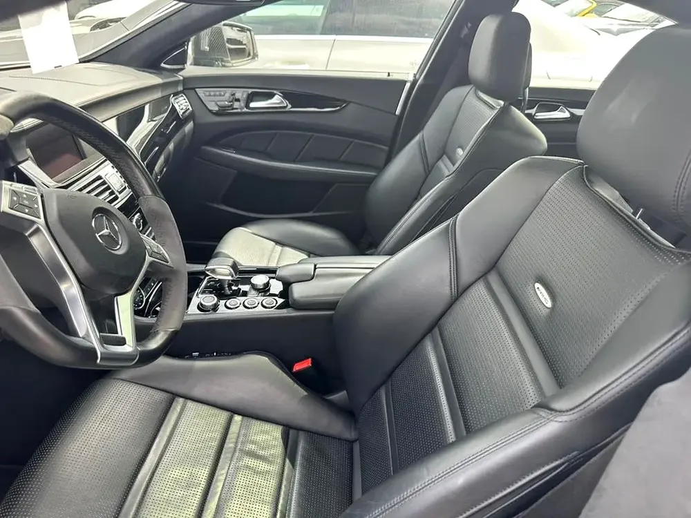 MERCEDES BENZ AMG CLS 63 II FULL SERVICE II - Image 17