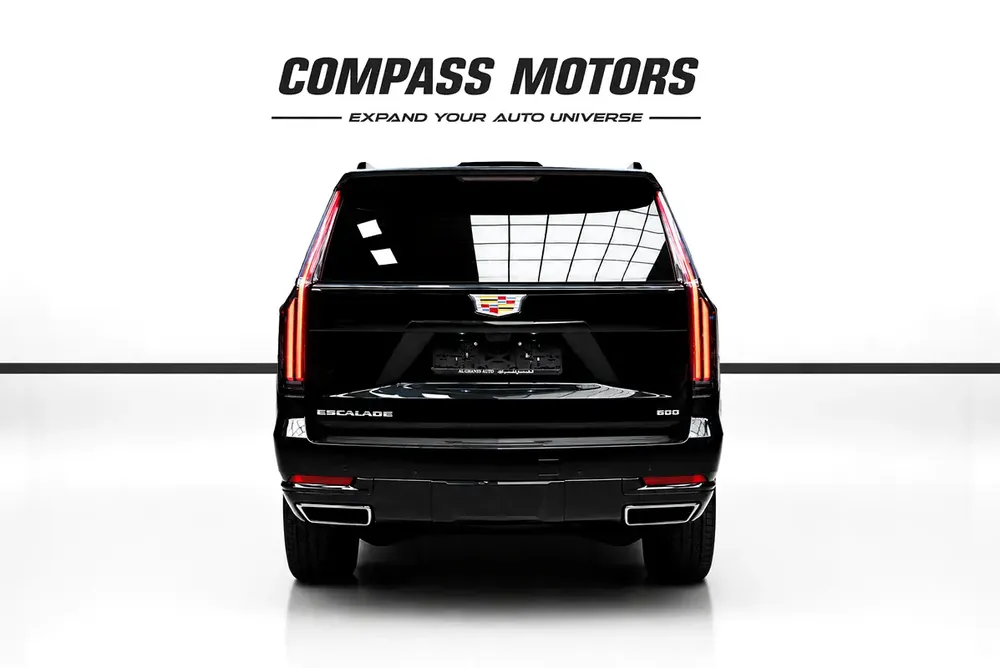 2025 Cadillac Escalade Sport Platinum - GCC Specs - Brand New - Image 5